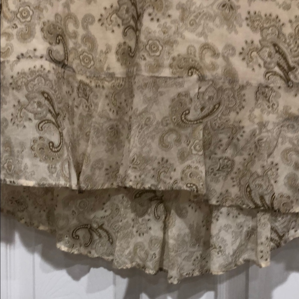 Elegant Cream Paisley Skirt - Picture 6 of 12